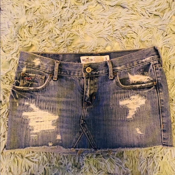 Distressed denim skirt size 3 - Picture 3 of 4